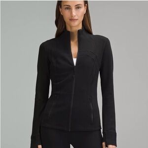 Lululemon Women's Define Jacket Luon in Black Size 4